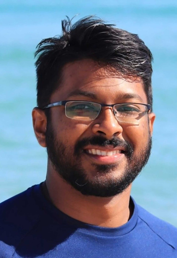 Ishraq Rayeed Ahmed headshot