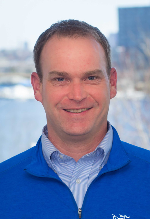 Evan Enarson headshot