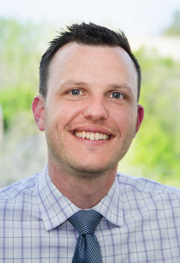 Nate Higgins headshot