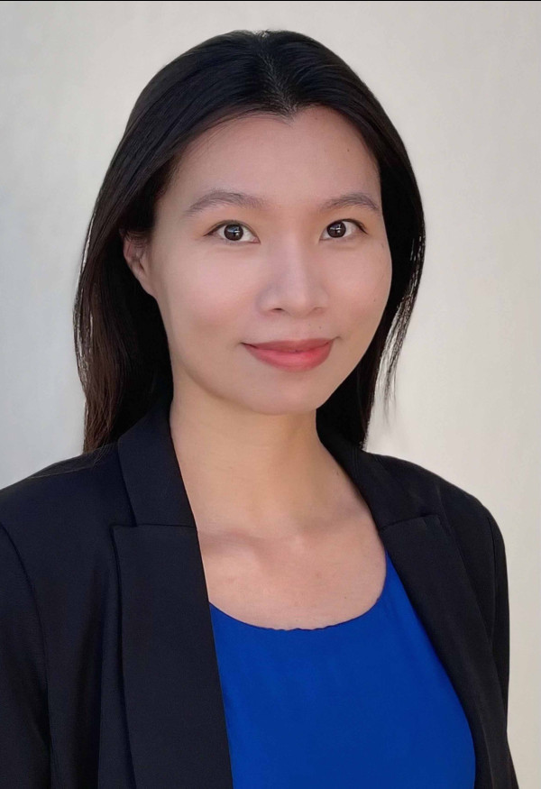 Yingfei Huang headshot