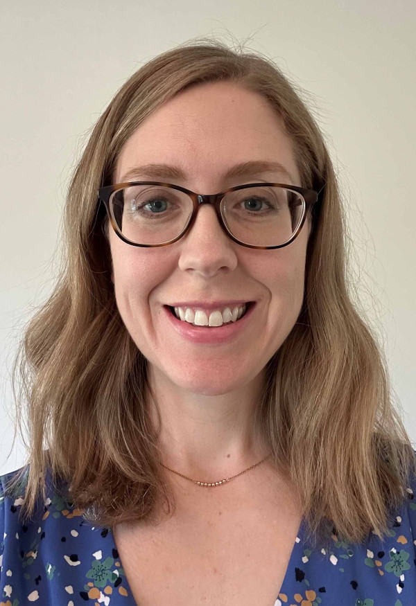 Katie Blizzard Piskai headshot