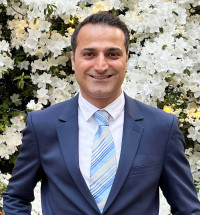 Ray Saeidi Razavi's headshot