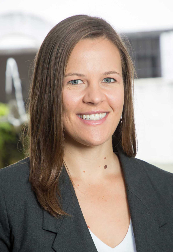 Hannah Santiago headshot