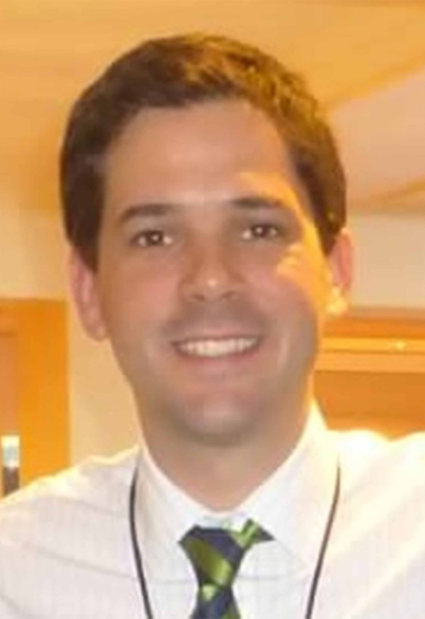 Pedro Serigos headshot