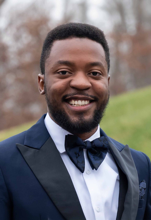 Ibukun Titiloye headshot