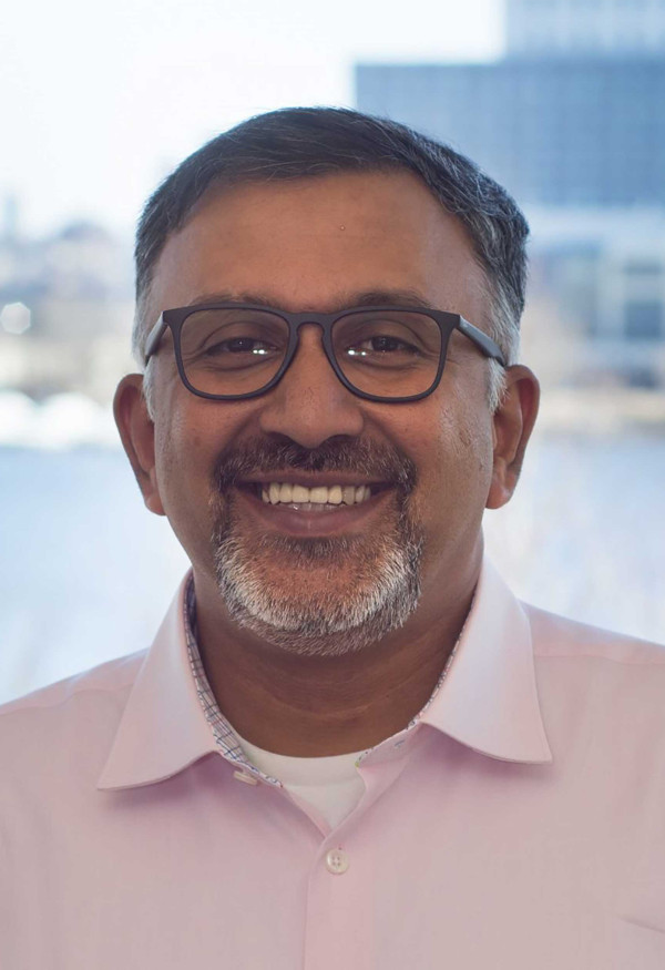 Krishnan Viswanathan headshot
